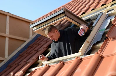 Pose de fenêtres de toit Velux à Sotteville